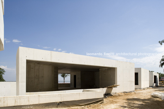 fundação iberê camargo alvaro siza