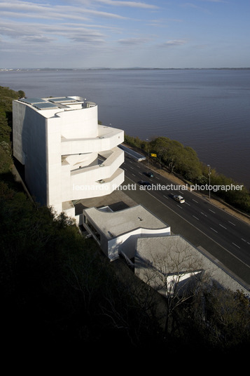 fundação iberê camargo alvaro siza