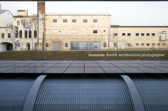 faculdade de artes e arquitectura inês lobo