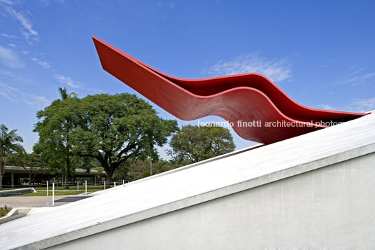 auditório ibirapuera oscar niemeyer