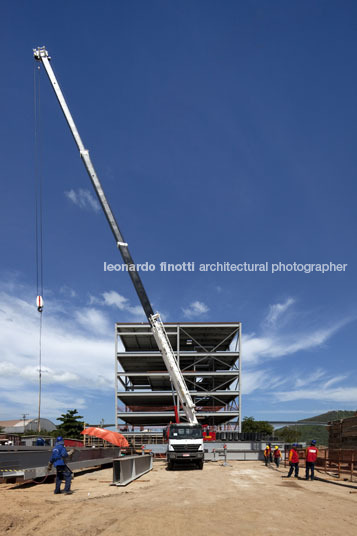 cais das artes paulo mendes da rocha