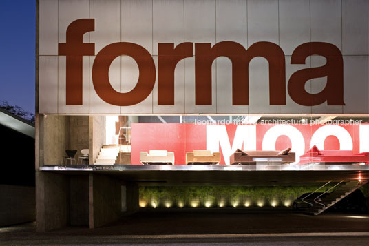 forma store paulo mendes da rocha