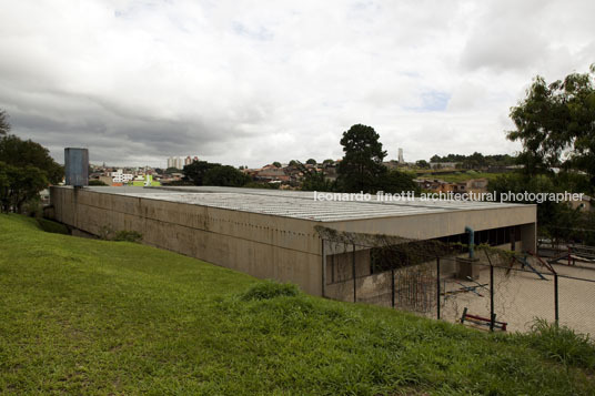 escola primária jardim calux paulo mendes da rocha