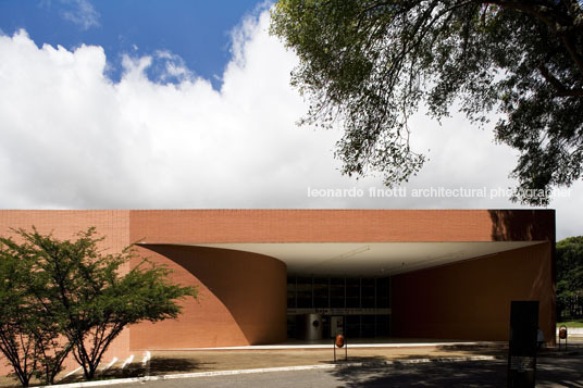 cine brasília oscar niemeyer