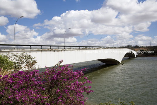 costa e silva bridge oscar niemeyer