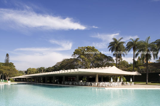 pampulha yacht club (pic) oscar niemeyer