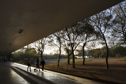 marquise - parque ibirapuera oscar niemeyer