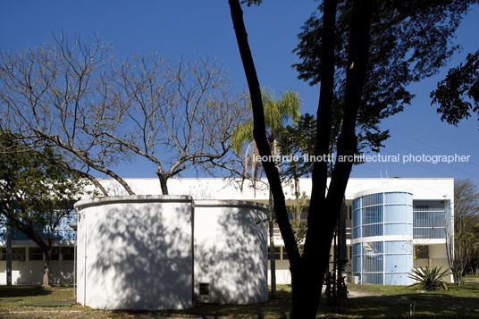 administratção - ita oscar niemeyer