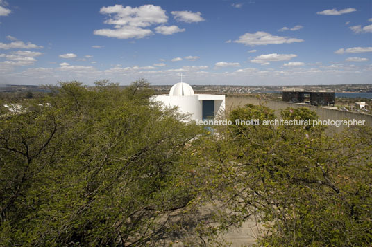 chapel annex iv oscar niemeyer