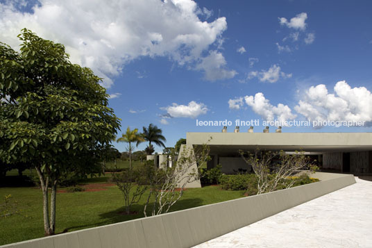 palácio do jaburu oscar niemeyer