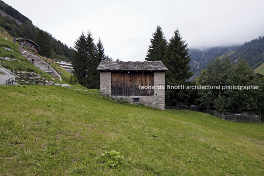 villa vals search