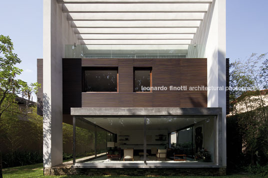 casa terra nova isay weinfeld