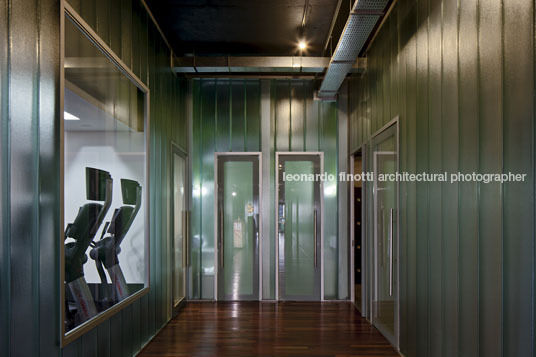 you fitness estudio guerra de rossa arquitectos