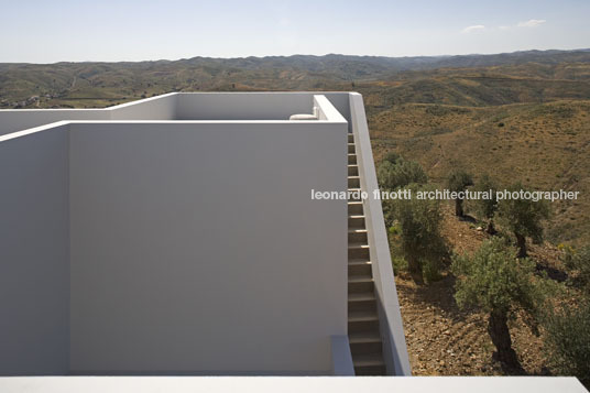 duas casas em casa queimada bak gordon arquitectos