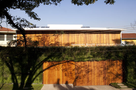 casa jh bernardes+jacobsen