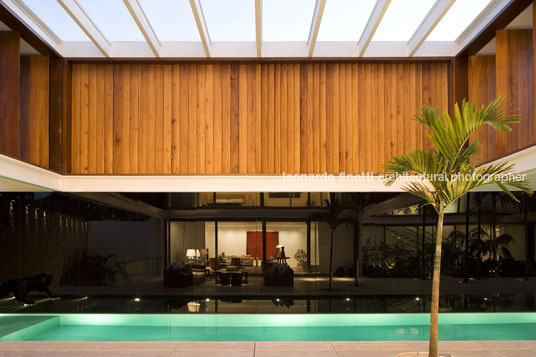 casa jh bernardes+jacobsen