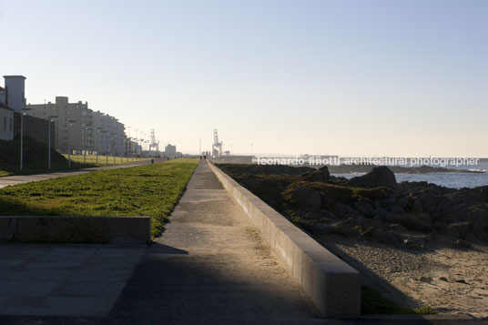 leça da palmeira seaside alvaro siza