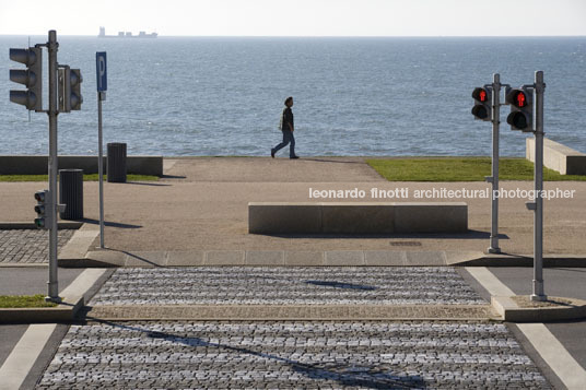 leça da palmeira seaside alvaro siza