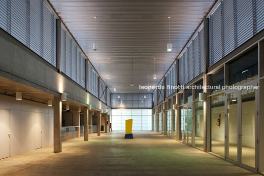 shooting center bcmf arquitetos