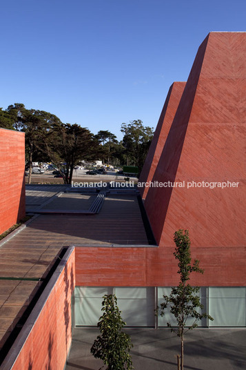 casa das histórias paula rego eduardo souto de moura