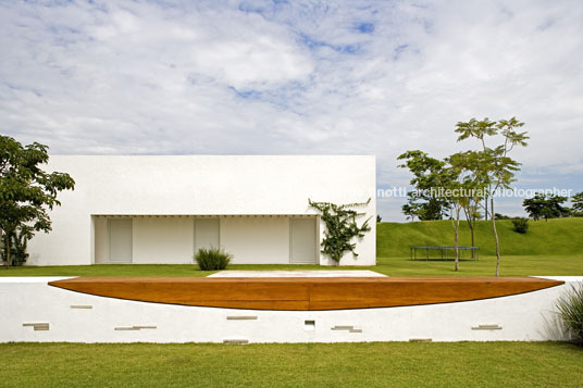 casa branca - quinta da baroneza reinach mendonça