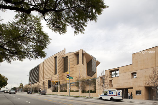 cathedral of our lady of los angeles rafael moneo