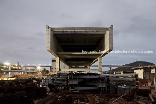 cais das artes paulo mendes da rocha