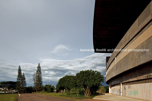 serra dourada stadium paulo mendes da rocha