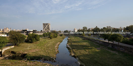 centro cívico del bicentenario lucio morini