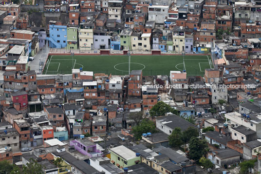 soccer field at icaraí-grajaú hproj planejamento e projetos