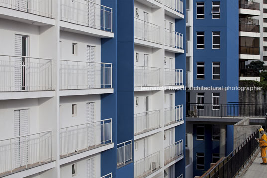 social housing at real parque eduardo colonelli