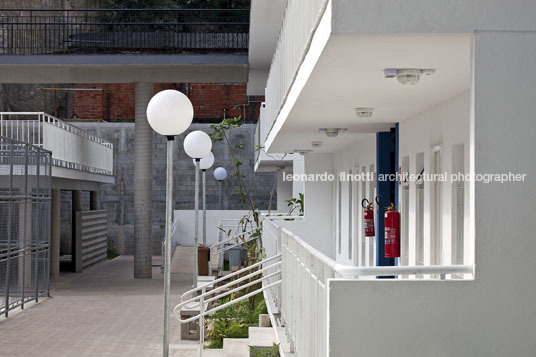 social housing at real parque eduardo colonelli