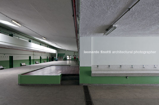 escola antônio vilela jr paulo mendes da rocha