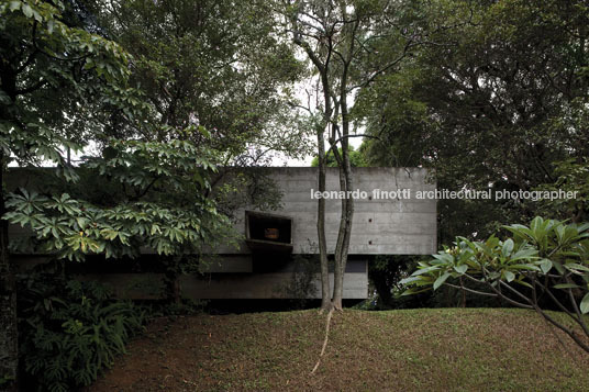 casa butantã paulo mendes da rocha