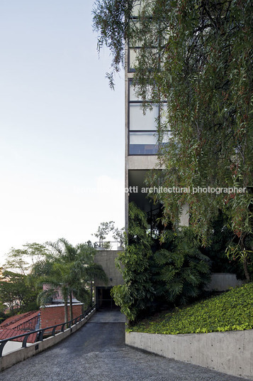 edifício jaraguá paulo mendes da rocha