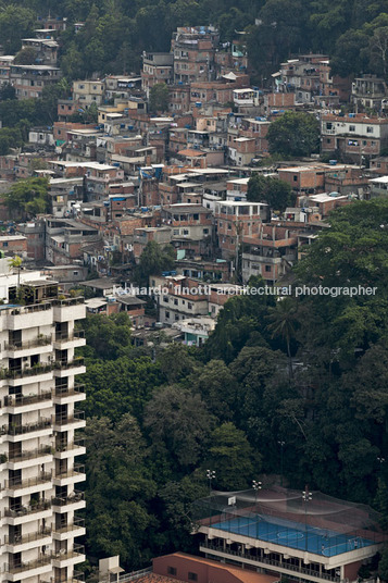 babilonia and chapeu mangueira favelas anonymous