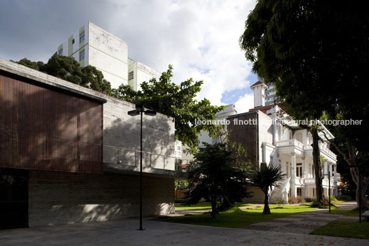 palacete das artes rodin bahia brasil arquitetura