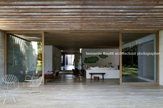 casa yucatan isay weinfeld