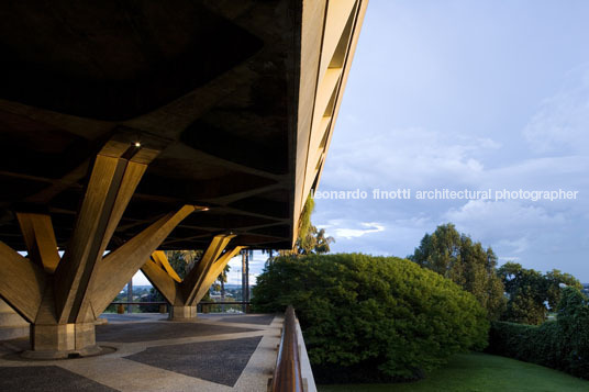 italian embassy pier luigi nervi