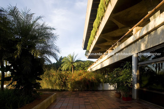 italian embassy pier luigi nervi