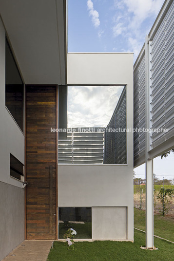 casa dos brises domo arquitetos associados