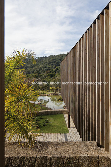 casa jn bernardes+jacobsen