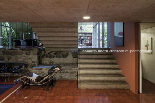 casa milan marcos acayaba