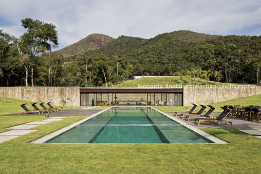 casa jn bernardes+jacobsen