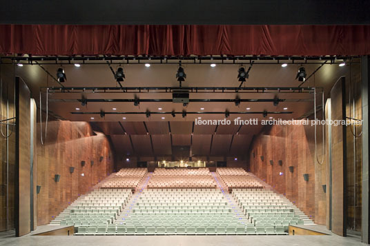 vila flor cultural center pitagoras arquitectos