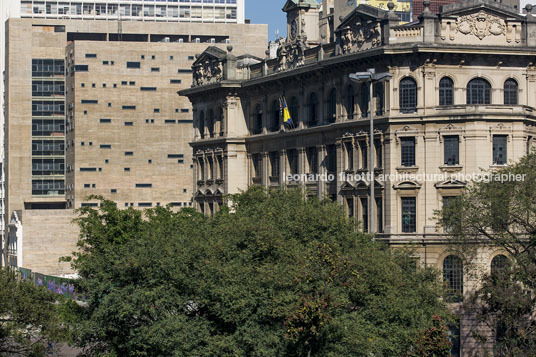 praça das artes brasil arquitetura