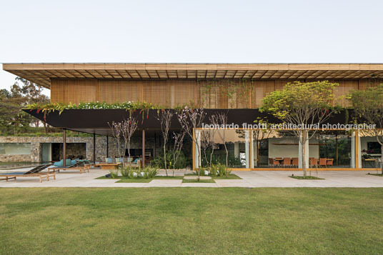 casa sw - fazenda boa vista jacobsen arquitetura