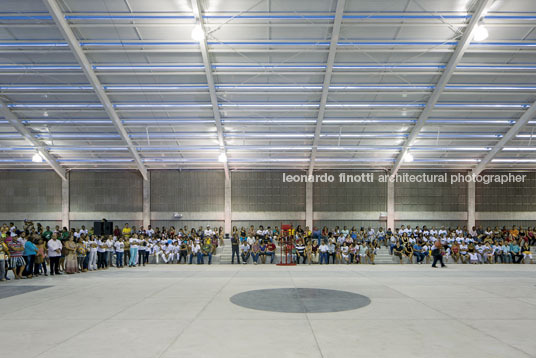 arena do morro herzog & de meuron