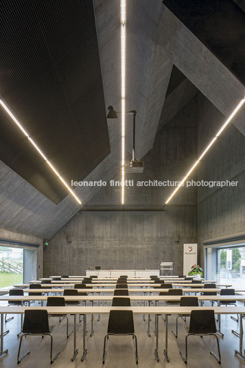 plantahof auditorium valerio olgiati