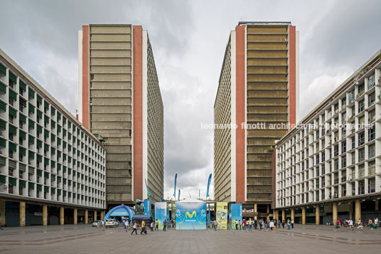 centro simón bolívar cipriano domínguez